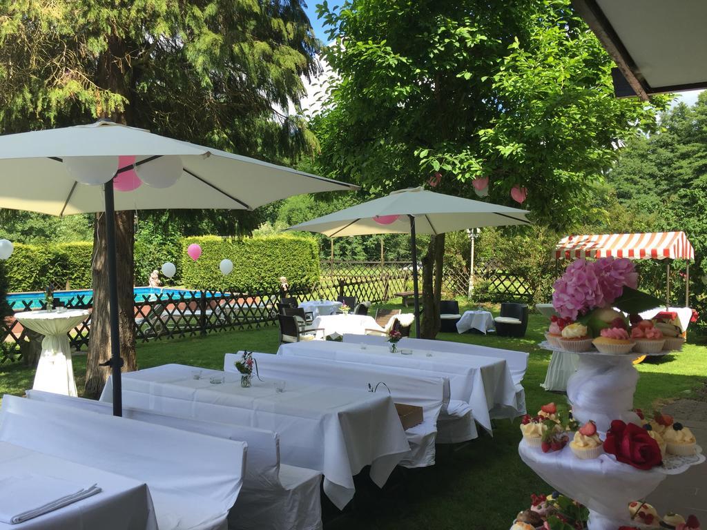 Hotel Restaurant Paradeismuehle Клингерберг на Майн Екстериор снимка